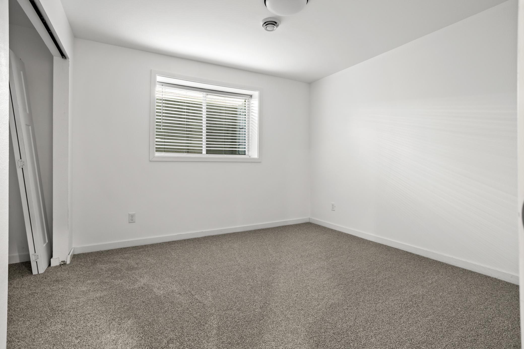 2021 single family home for sale at 7442 20 Street S in Fargo, ND — 6 bed, 3 bath (photo 13 of 41)