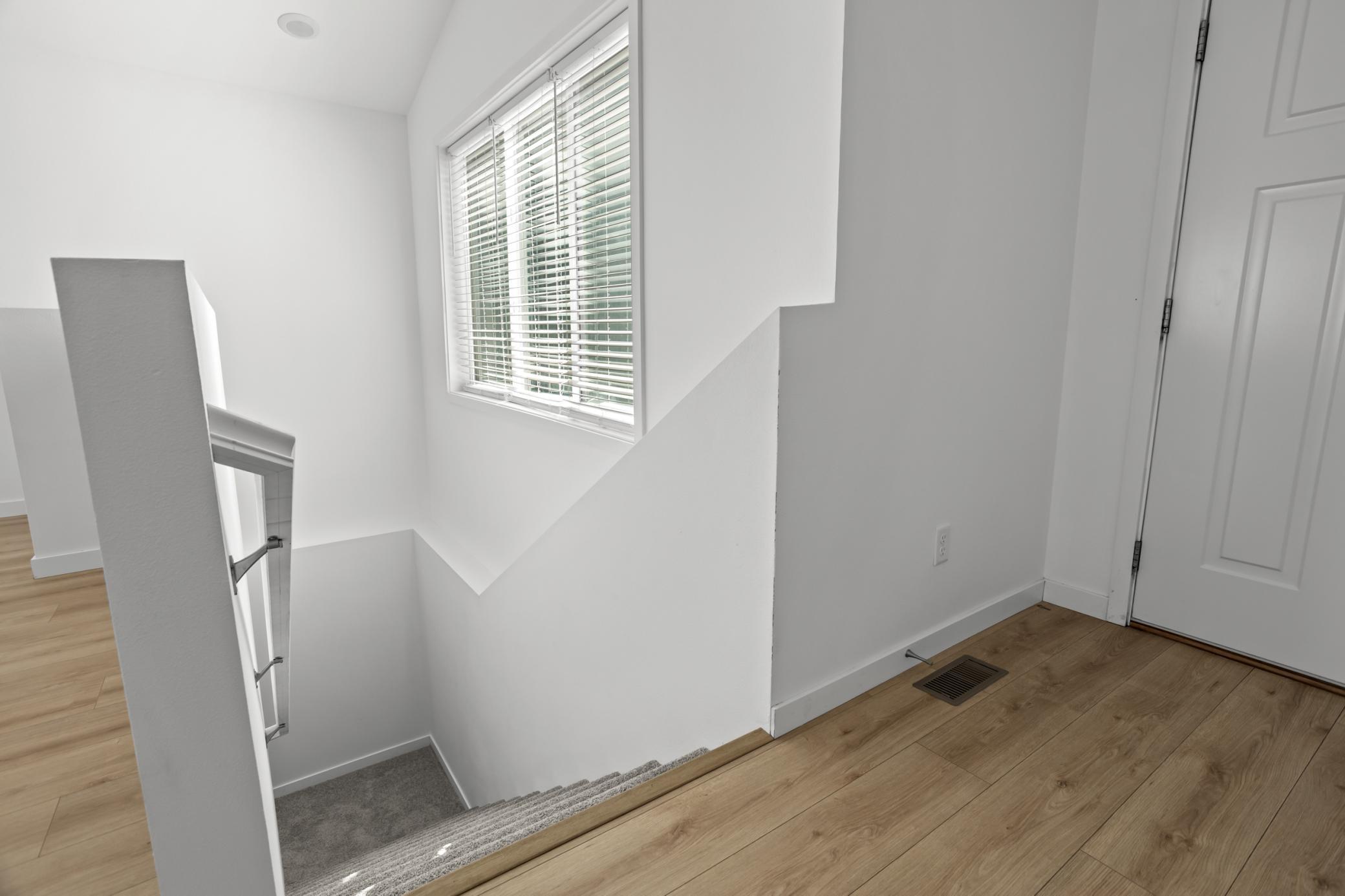 2021 single family home for sale at 7442 20 Street S in Fargo, ND — 6 bed, 3 bath (photo 23 of 41)