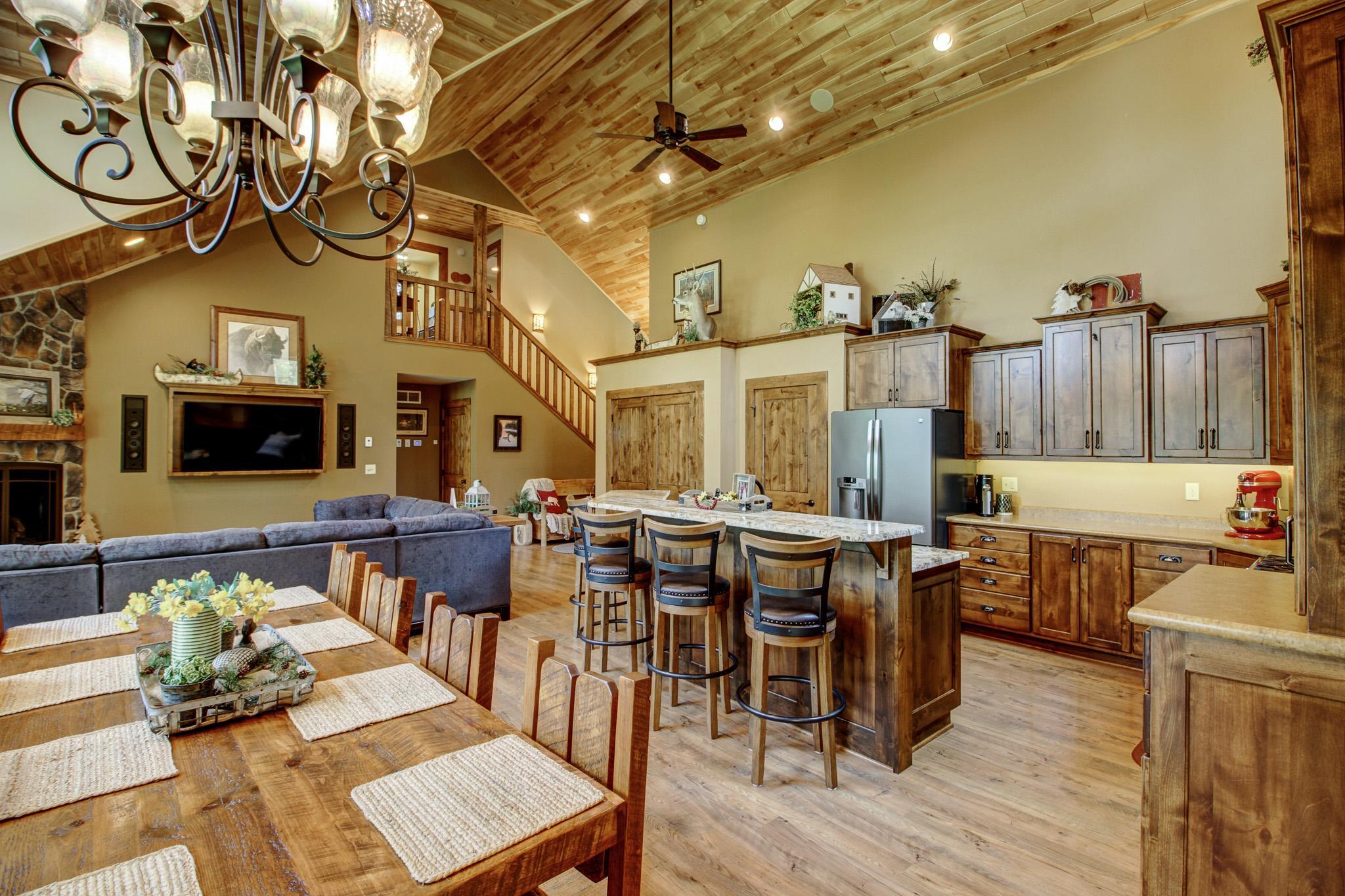2013 single family home for sale at 26089 Hammock Drive in Park Rapids, MN — 3 bed, 4 bath (photo 11 of 93)