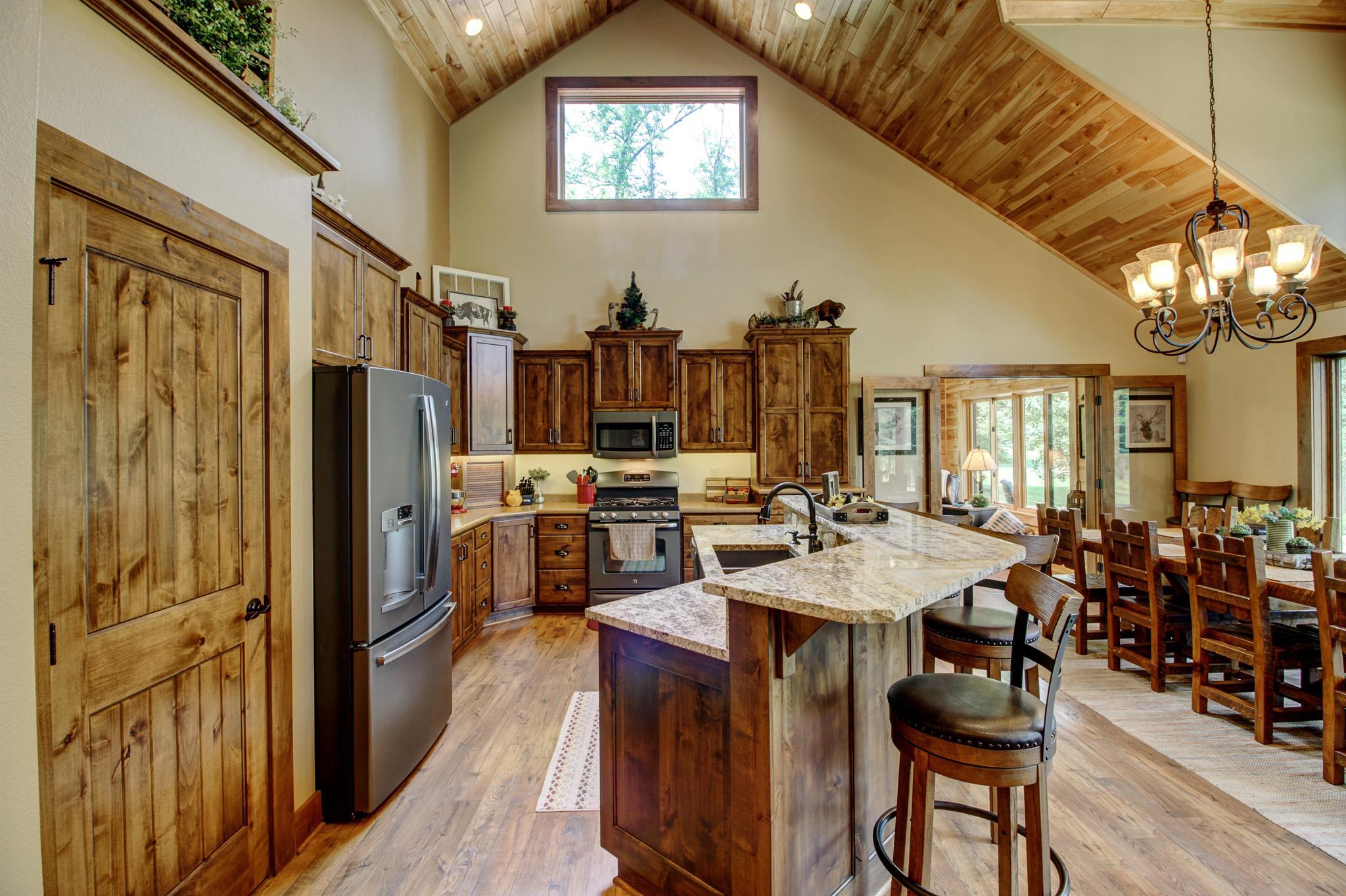 2013 single family home for sale at 26089 Hammock Drive in Park Rapids, MN — 3 bed, 4 bath (photo 16 of 93)
