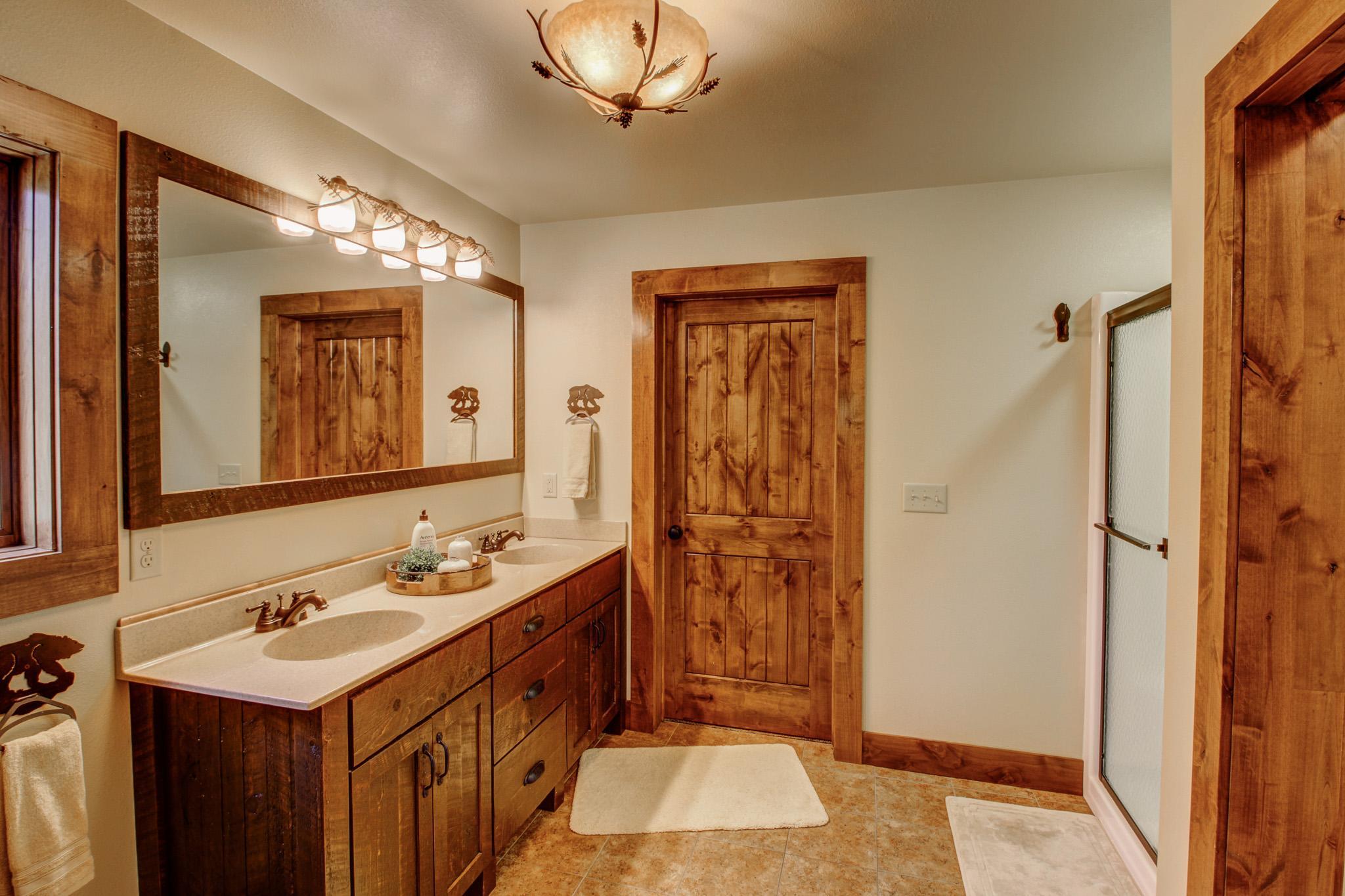 2013 single family home for sale at 26089 Hammock Drive in Park Rapids, MN — 3 bed, 4 bath (photo 26 of 93)