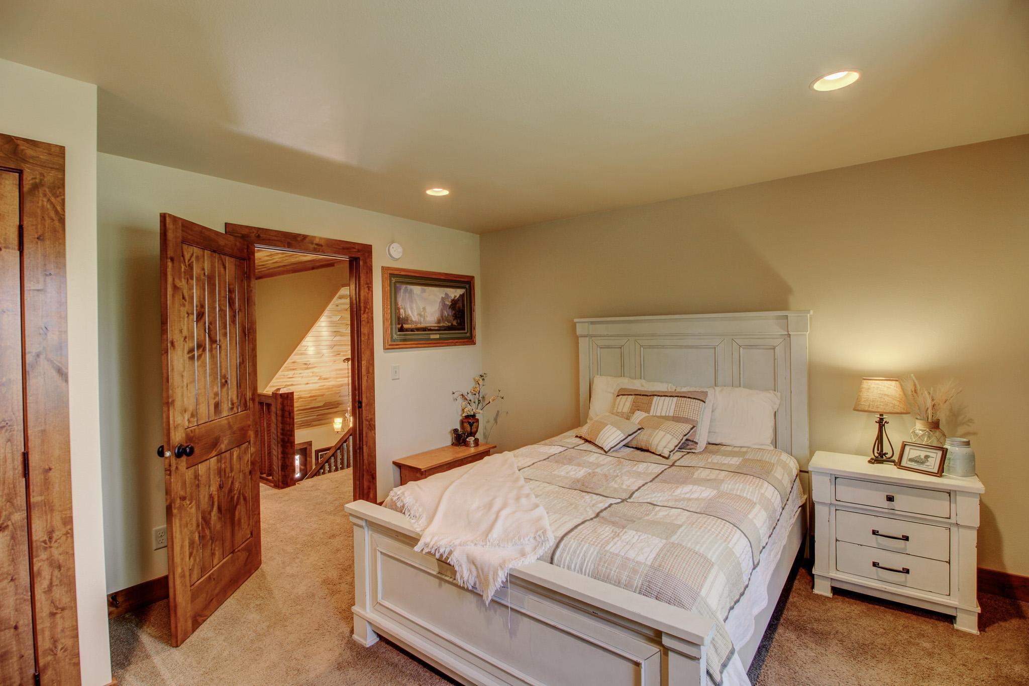 2013 single family home for sale at 26089 Hammock Drive in Park Rapids, MN — 3 bed, 4 bath (photo 46 of 93)