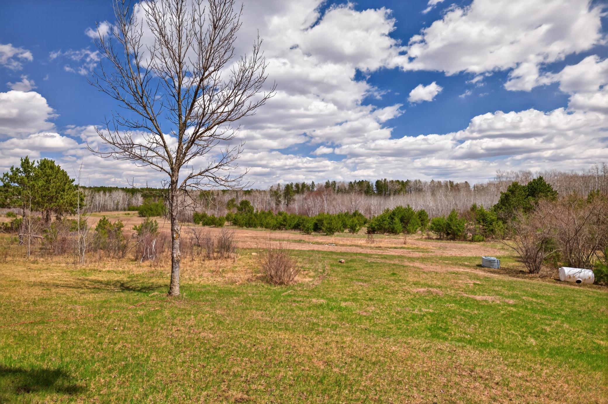 1980 single family home for sale at 10918 County 95 in Laporte, MN — 2 bed, 1 bath (photo 7 of 43)