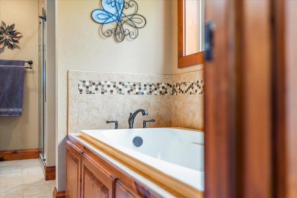 2016 single family home for sale at 7814 Pueblo Circle in Pequot Lakes, MN — 4 bed, 3 bath (photo 42 of 83)
