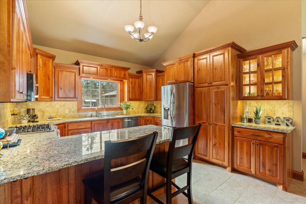 2016 single family home for sale at 7814 Pueblo Circle in Pequot Lakes, MN — 4 bed, 3 bath (photo 9 of 83)