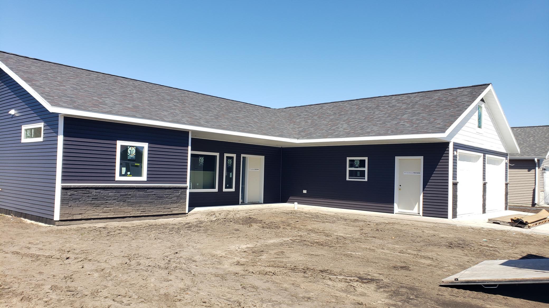 1016 8th Avenue NE, Perham MN 56573 - Photo 2 of 2