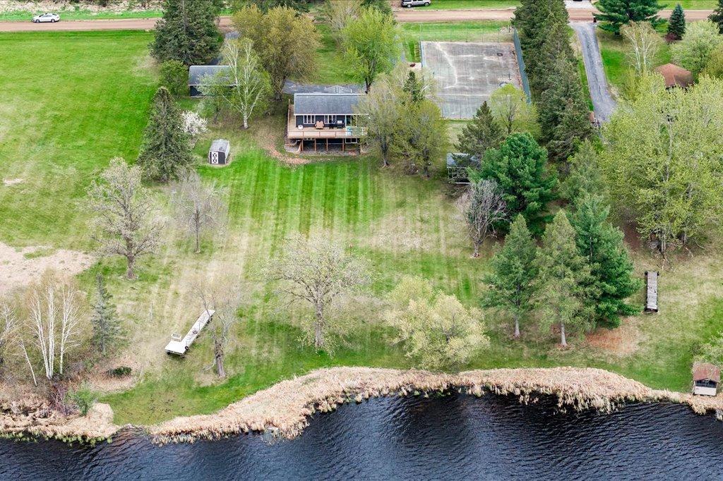 1986 single family home for sale at 42380 352nd Lane in Aitkin, MN — 2 bed, 2 bath (photo 3 of 68)
