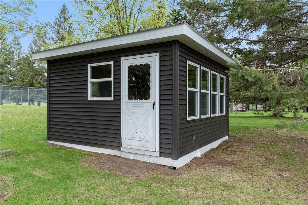 1986 single family home for sale at 42380 352nd Lane in Aitkin, MN — 2 bed, 2 bath (photo 31 of 68)