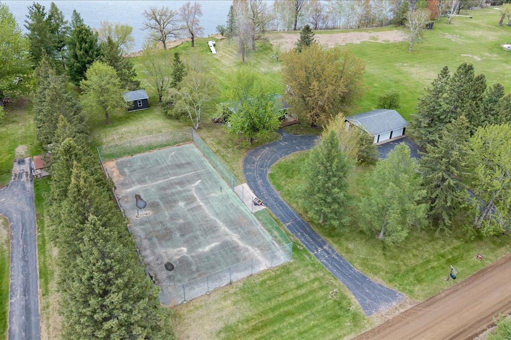 1986 single family home for sale at 42380 352nd Lane in Aitkin, MN — 2 bed, 2 bath (photo 38 of 68)