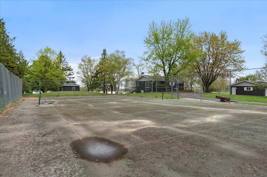 1986 single family home for sale at 42380 352nd Lane in Aitkin, MN — 2 bed, 2 bath (photo 39 of 68)