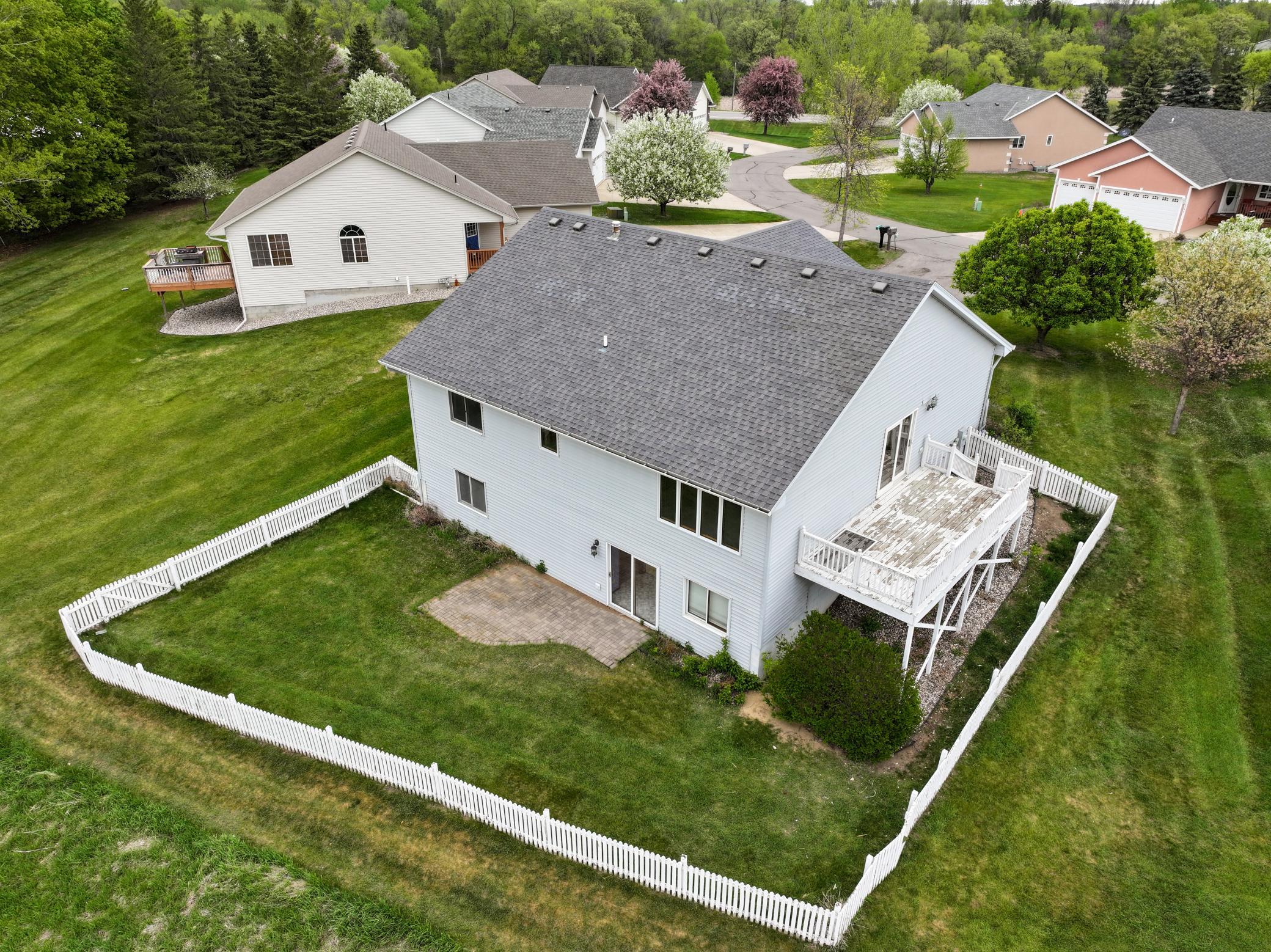 1999 home for sale at 3592 County Road 82 NW in Alexandria, MN — 4 bed, 3 bath (photo 4 of 39)