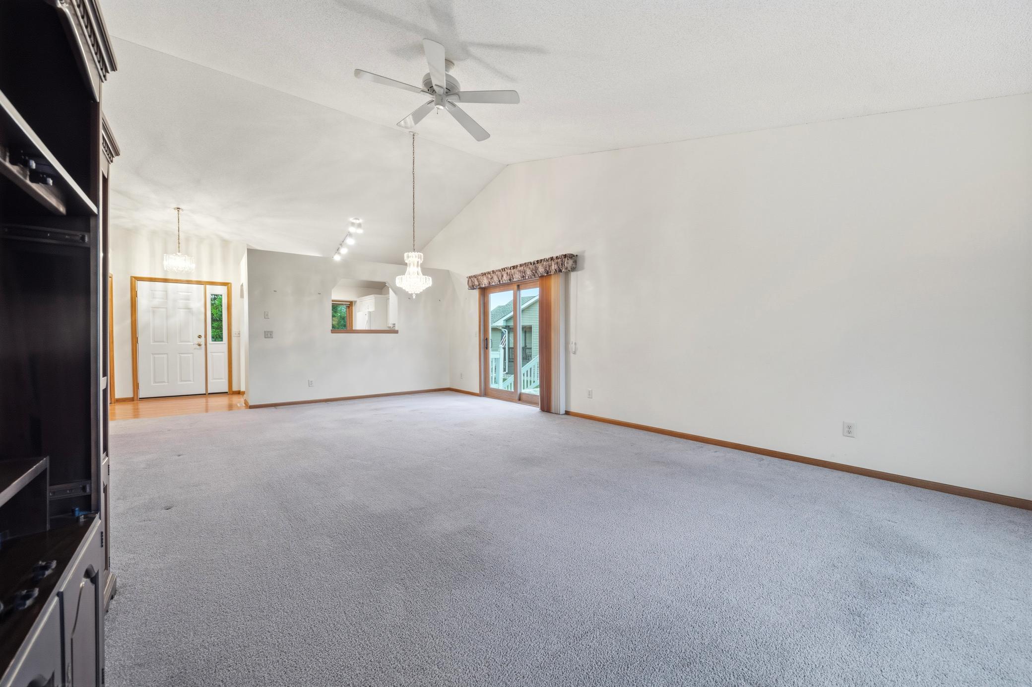 1999 home for sale at 3592 County Road 82 NW in Alexandria, MN — 4 bed, 3 bath (photo 10 of 39)