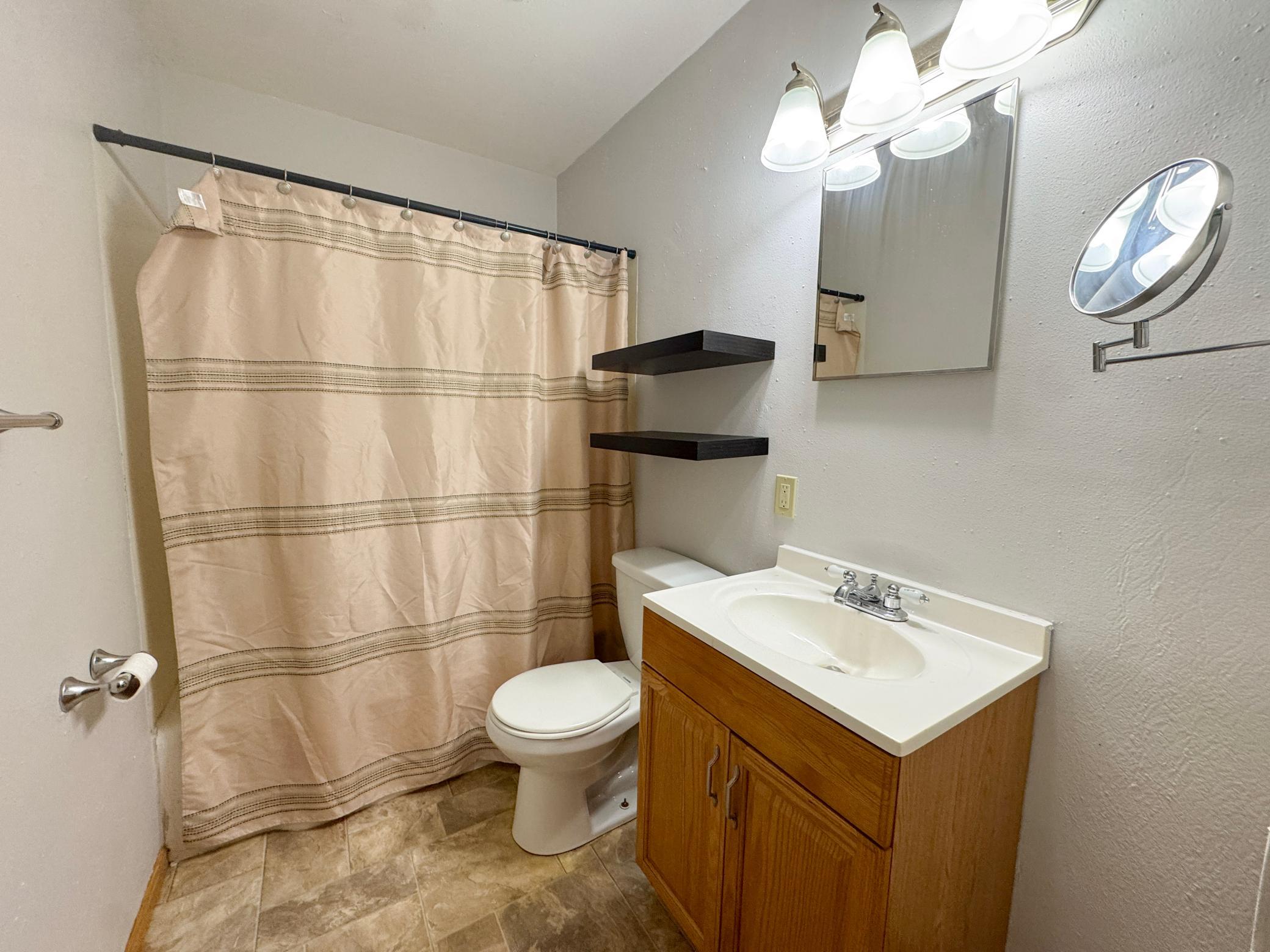 1955 single family home for sale at 1224 Lake Street in Fergus Falls, MN — 2 bed, 1 bath (photo 15 of 29)