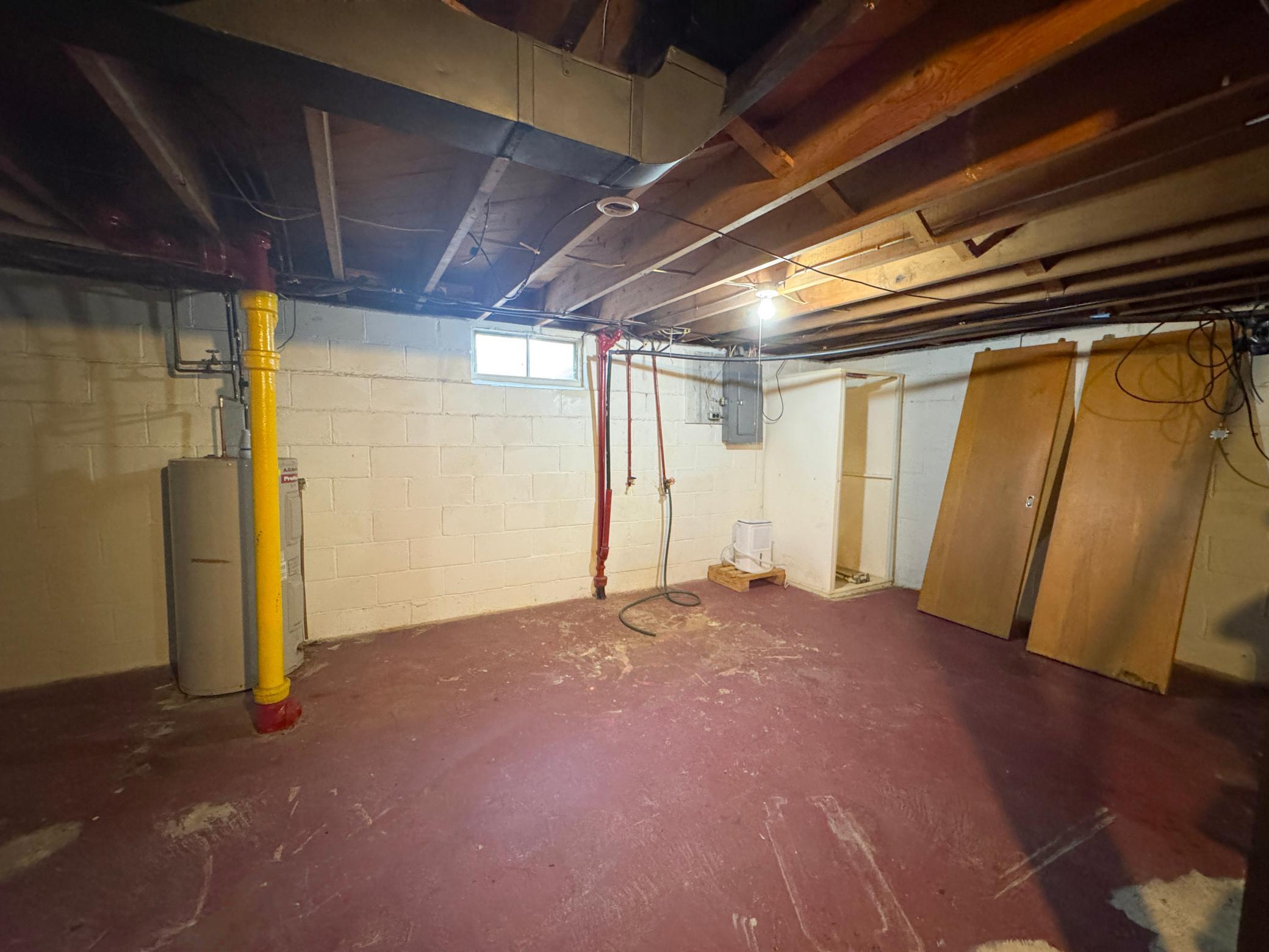 1955 single family home for sale at 1224 Lake Street in Fergus Falls, MN — 2 bed, 1 bath (photo 19 of 29)