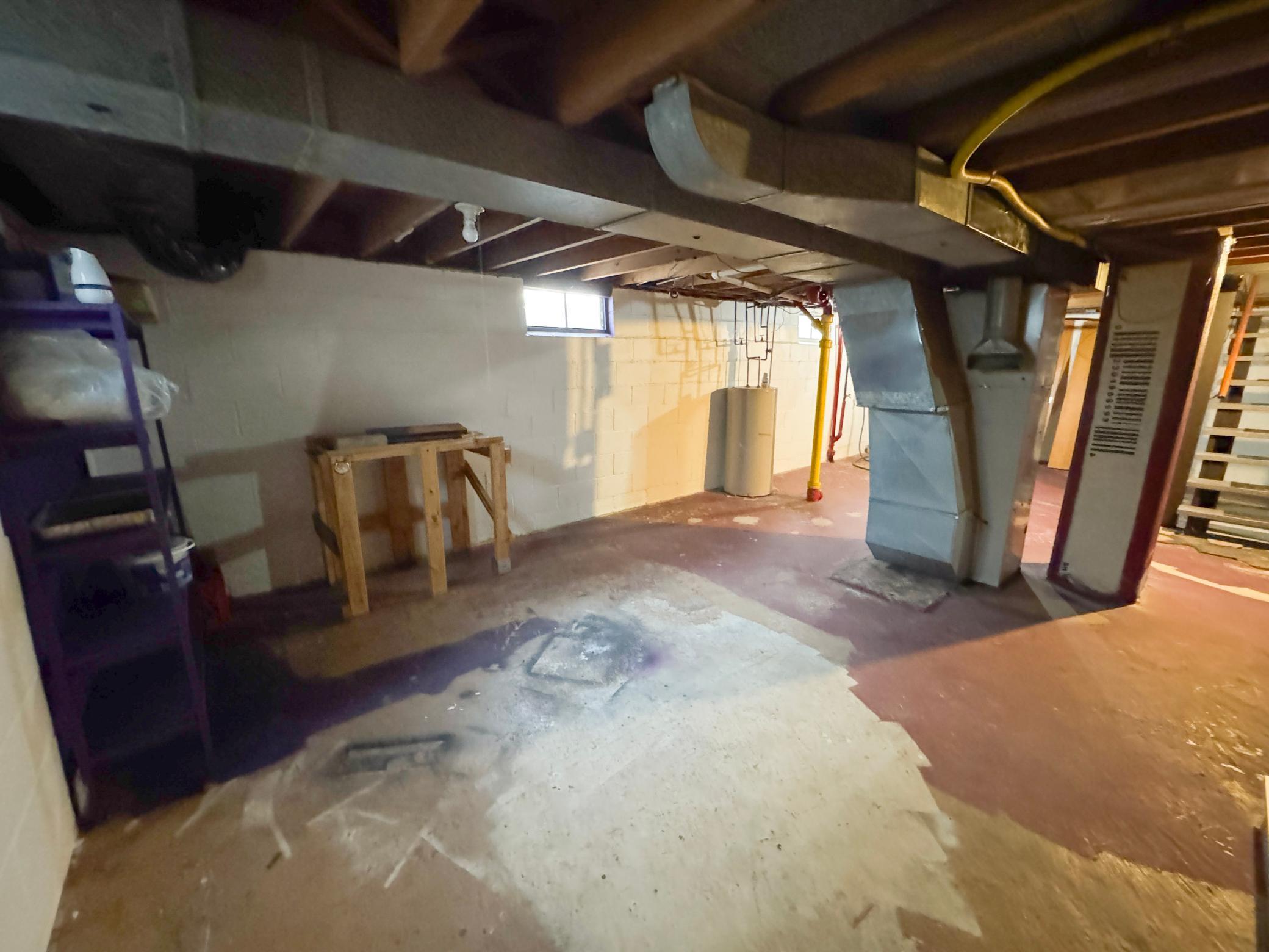 1955 single family home for sale at 1224 Lake Street in Fergus Falls, MN — 2 bed, 1 bath (photo 20 of 29)