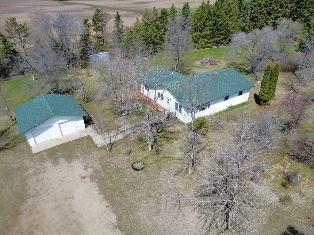 1972 single family home for sale at 505 Western Avenue N in Park Rapids, MN — 3 bed, 2 bath (photo 2 of 23)