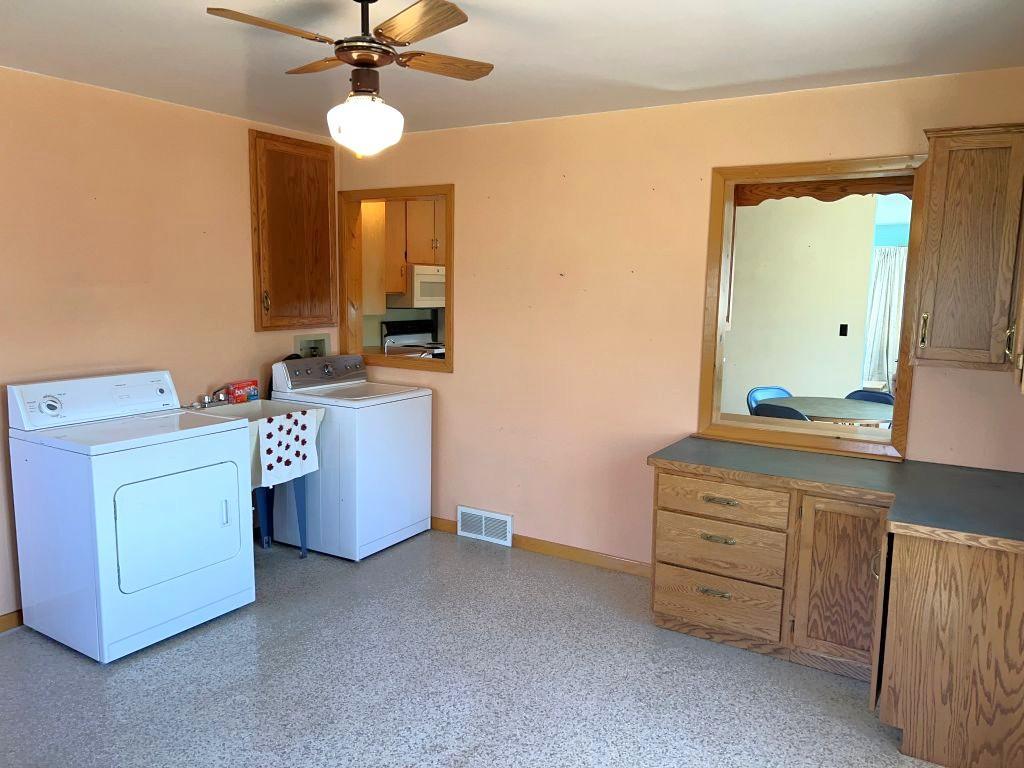 1972 single family home for sale at 505 Western Avenue N in Park Rapids, MN — 3 bed, 2 bath (photo 15 of 23)