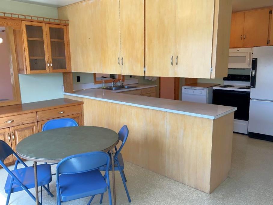 1972 single family home for sale at 505 Western Avenue N in Park Rapids, MN — 3 bed, 2 bath (photo 5 of 23)
