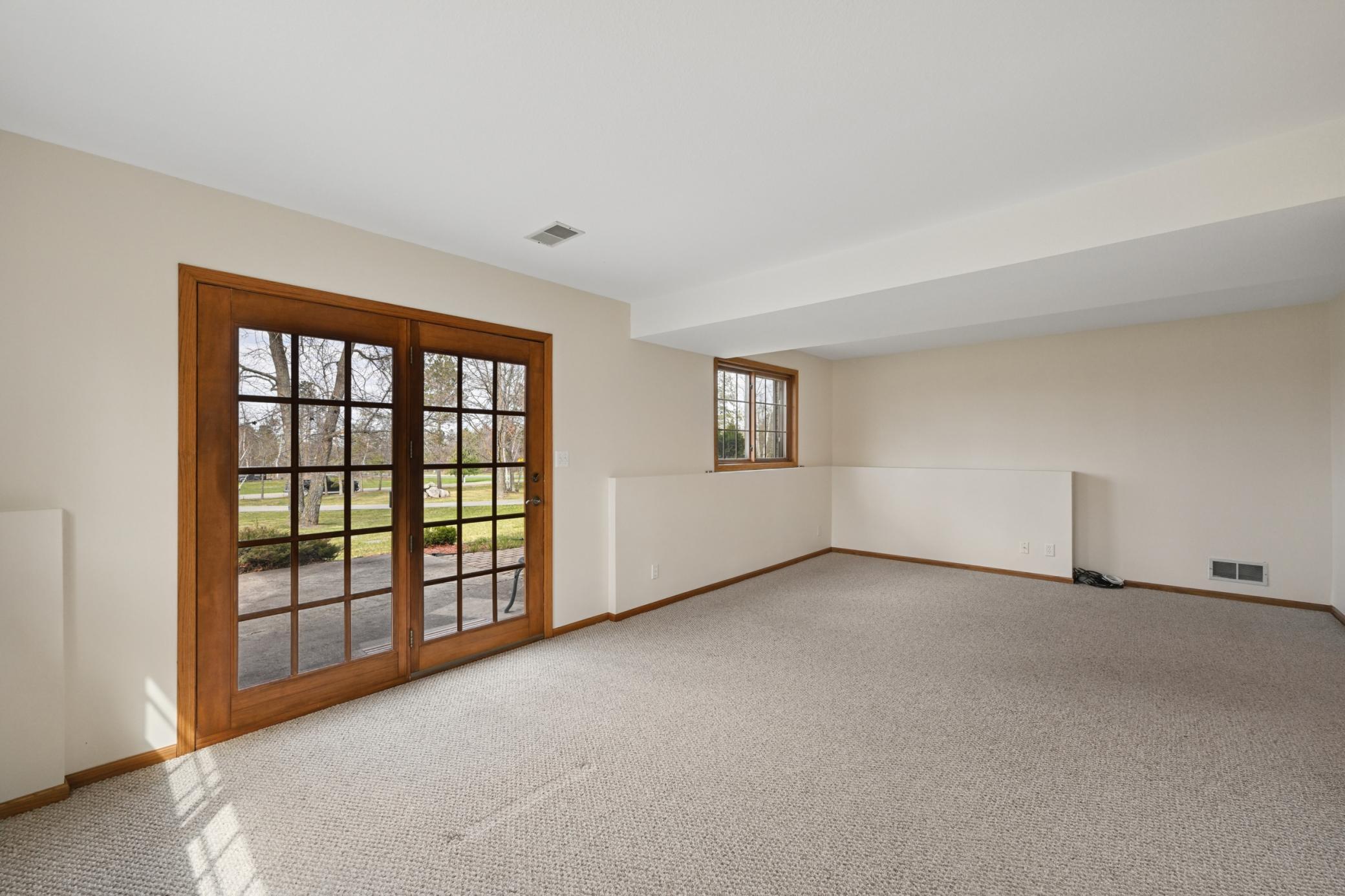 1997 single family home for sale at 2120 Grotte Avenue NE in Bemidji, MN — 4 bed, 4 bath (photo 30 of 56)