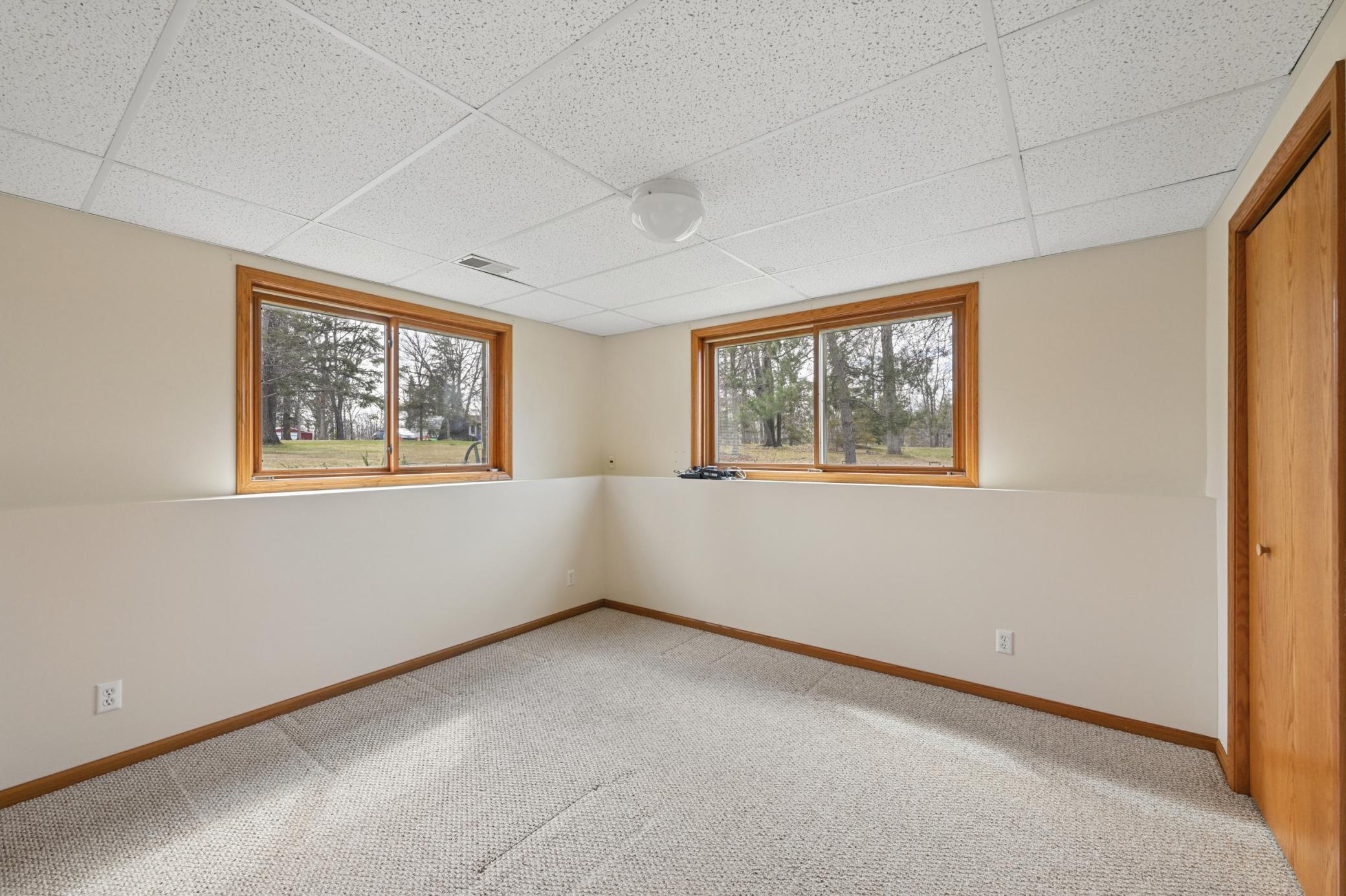 1997 single family home for sale at 2120 Grotte Avenue NE in Bemidji, MN — 4 bed, 4 bath (photo 31 of 56)