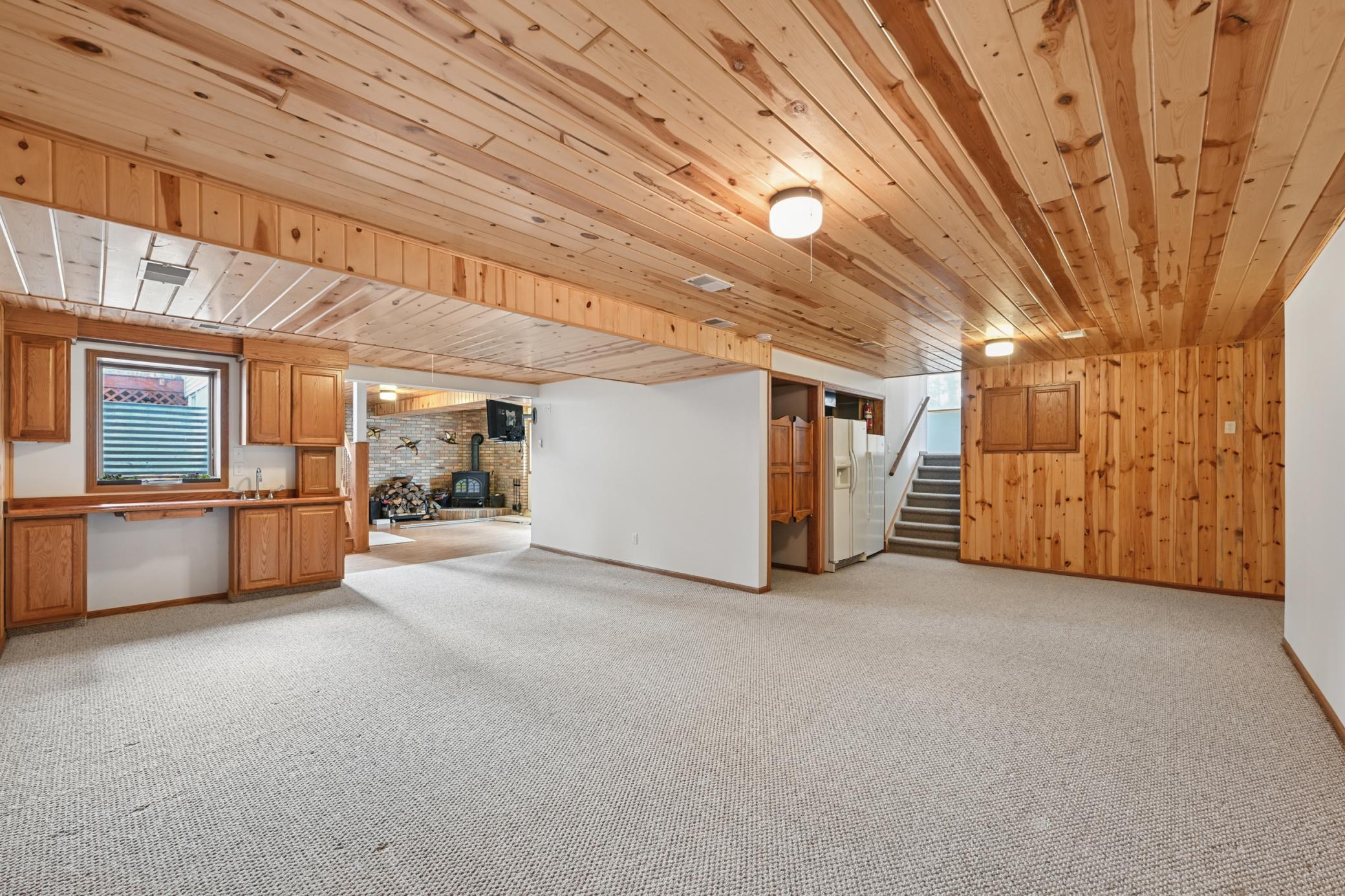 1997 single family home for sale at 2120 Grotte Avenue NE in Bemidji, MN — 4 bed, 4 bath (photo 35 of 56)