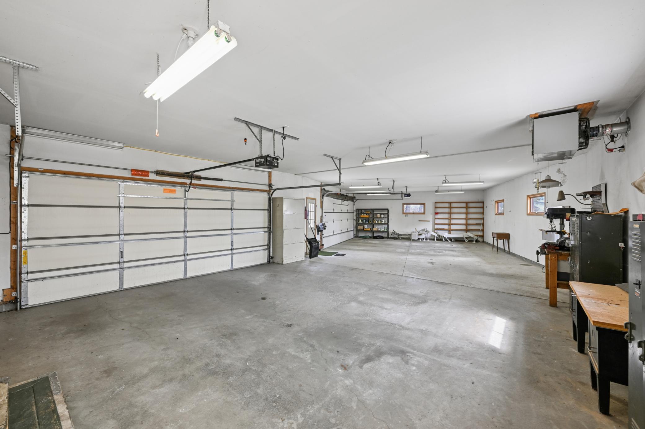 1997 single family home for sale at 2120 Grotte Avenue NE in Bemidji, MN — 4 bed, 4 bath (photo 41 of 56)