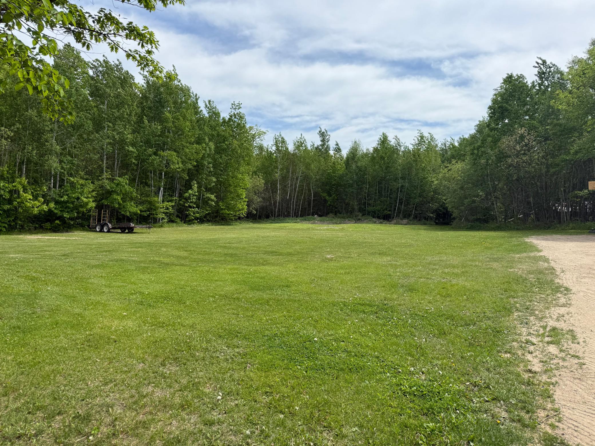 1977 single family home for sale at 2554 Mission Road NE in Bemidji, MN — 4 bed, 2 bath (photo 12 of 82)
