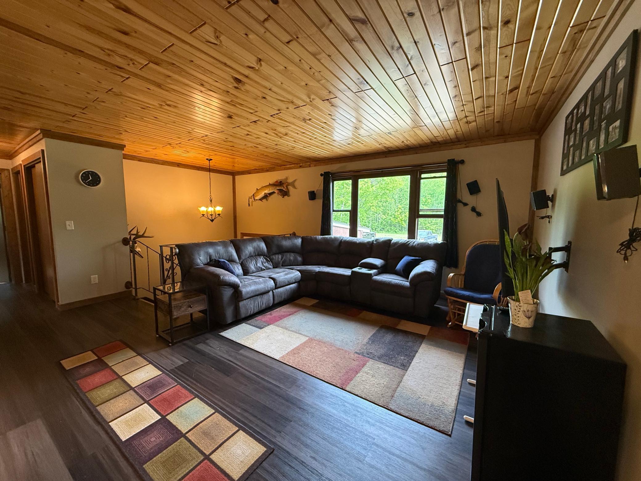 1977 single family home for sale at 2554 Mission Road NE in Bemidji, MN — 4 bed, 2 bath (photo 28 of 82)