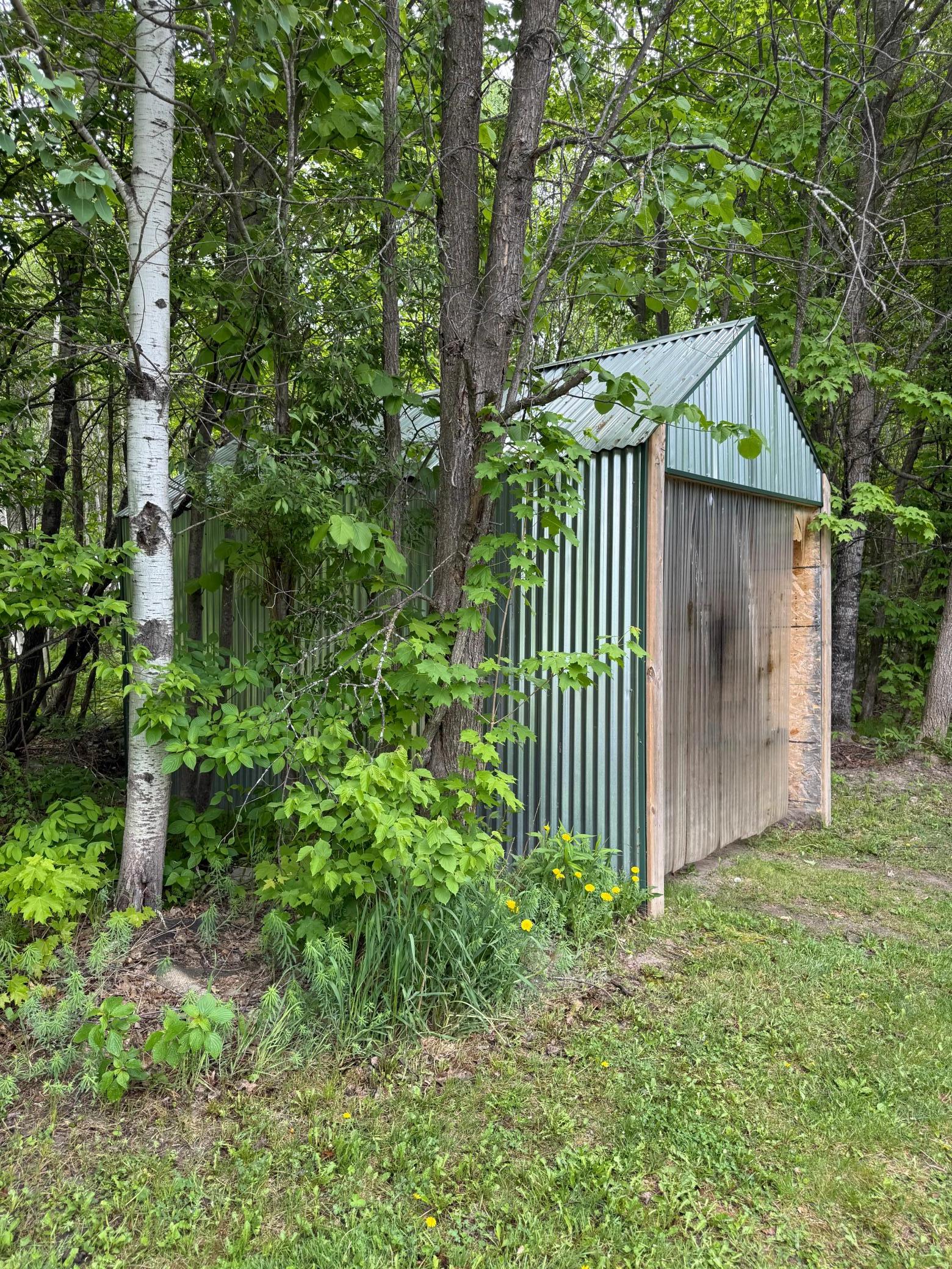 1977 single family home for sale at 2554 Mission Road NE in Bemidji, MN — 4 bed, 2 bath (photo 74 of 82)