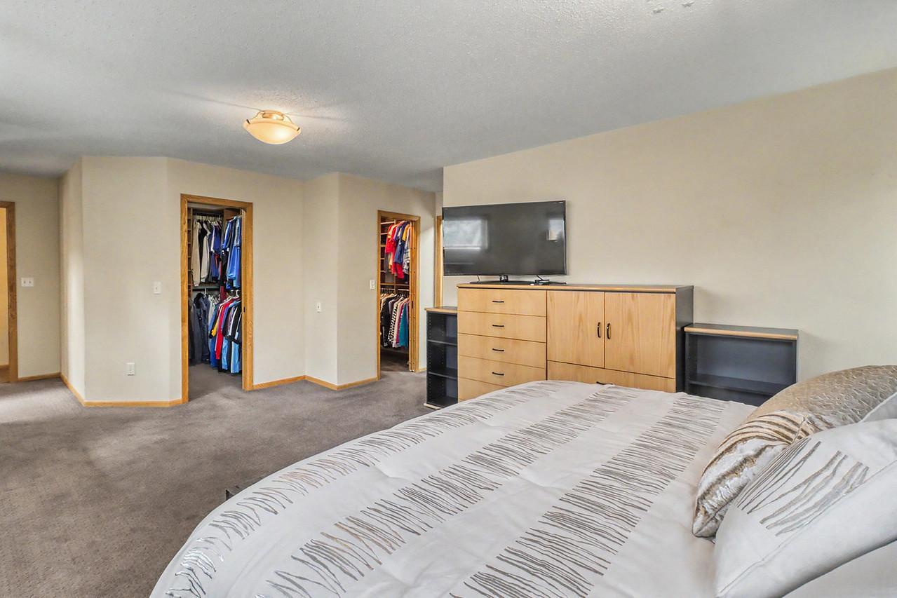 75 Prairiewood Drive S, Fargo ND 58103 - Photo 45 of 72