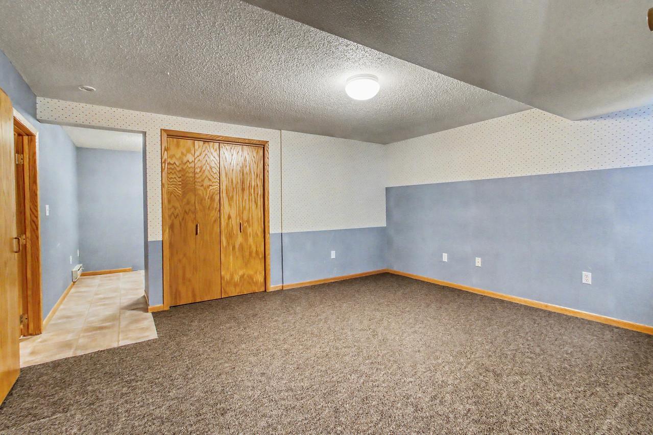 75 Prairiewood Drive S, Fargo ND 58103 - Photo 63 of 72