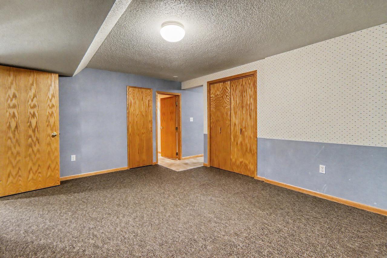 75 Prairiewood Drive S, Fargo ND 58103 - Photo 64 of 72