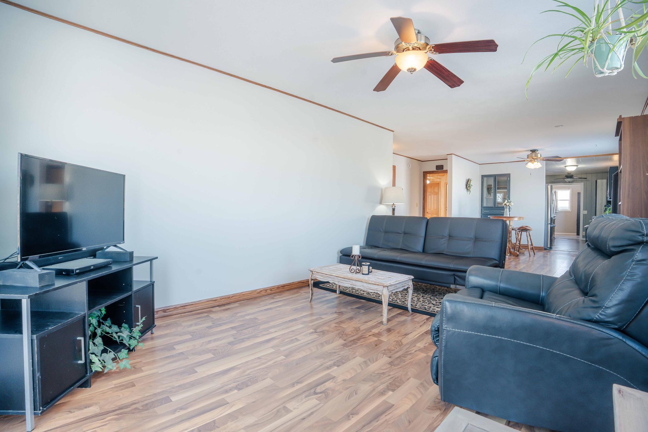 1978 single family home for sale at 34306 Twin Island Lane in Dent, MN — 2 bed, 2 bath (photo 15 of 37)