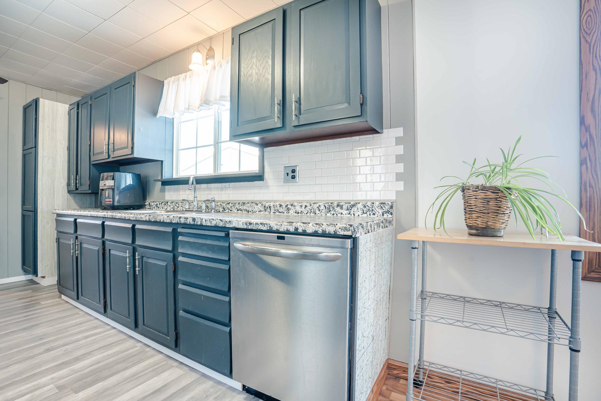 1978 single family home for sale at 34306 Twin Island Lane in Dent, MN — 2 bed, 2 bath (photo 10 of 37)