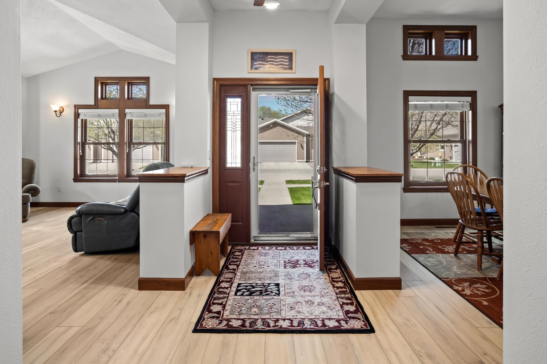 2003 twin home for sale at 1363 Highpointe Drive N in Fargo, ND — 4 bed, 3 bath (photo 3 of 49)