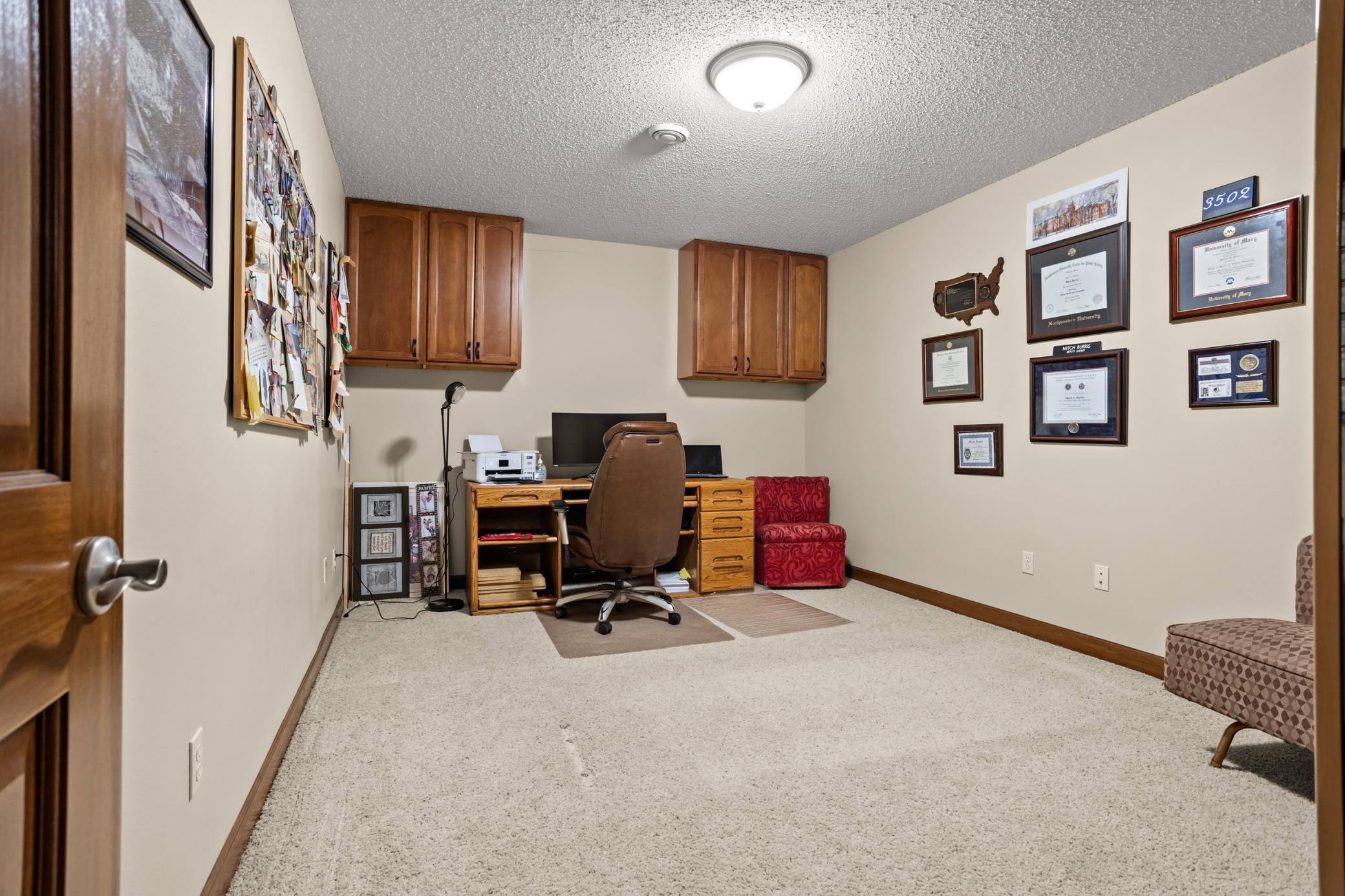 2003 twin home for sale at 1363 Highpointe Drive N in Fargo, ND — 4 bed, 3 bath (photo 36 of 49)
