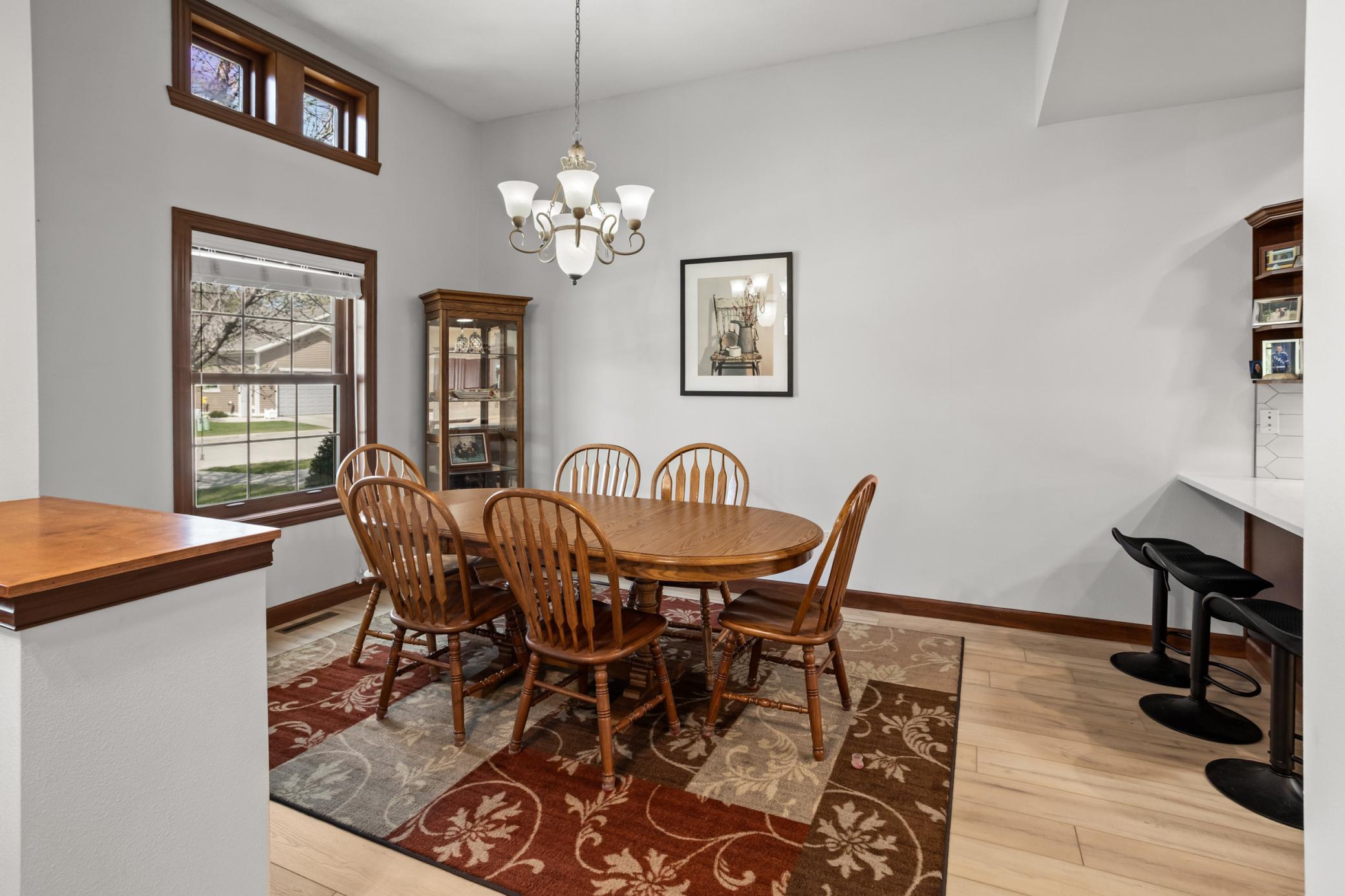 2003 twin home for sale at 1363 Highpointe Drive N in Fargo, ND — 4 bed, 3 bath (photo 7 of 49)