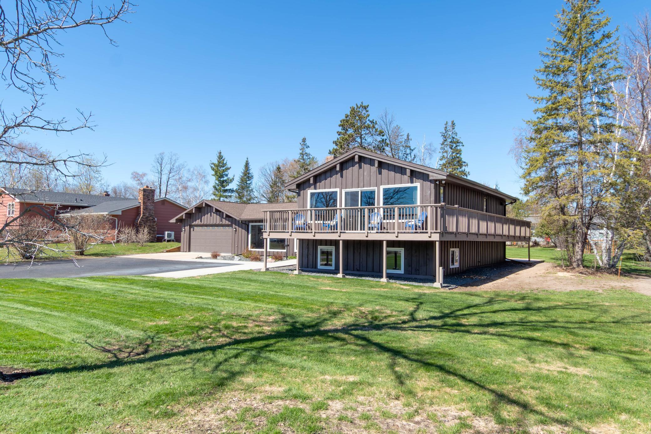 1972 single family home for sale at 3419 Birchmont Drive NE in Bemidji, MN — 3 bed, 2 bath (photo 2 of 32)