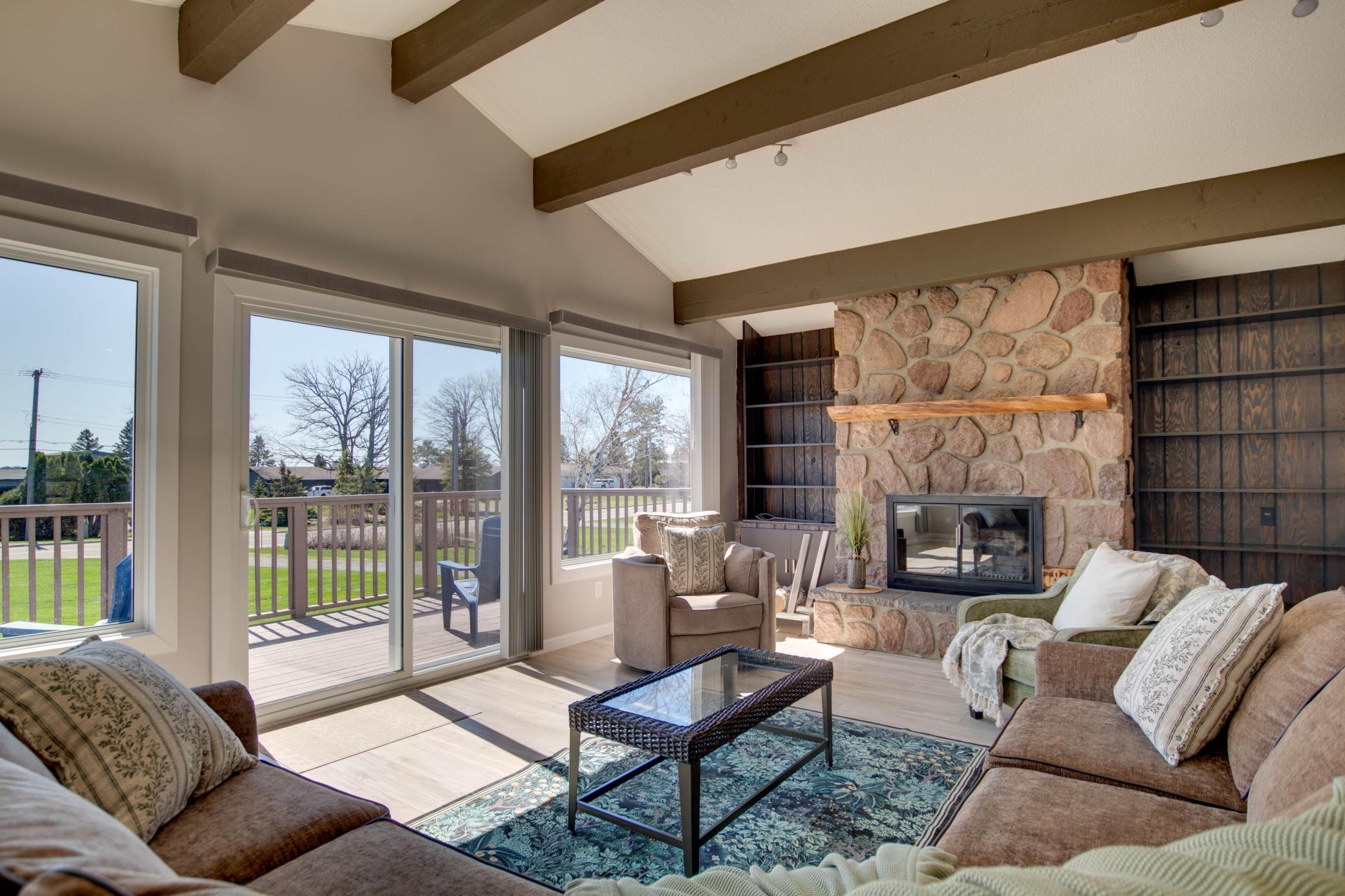 1972 single family home for sale at 3419 Birchmont Drive NE in Bemidji, MN — 3 bed, 2 bath (photo 11 of 32)