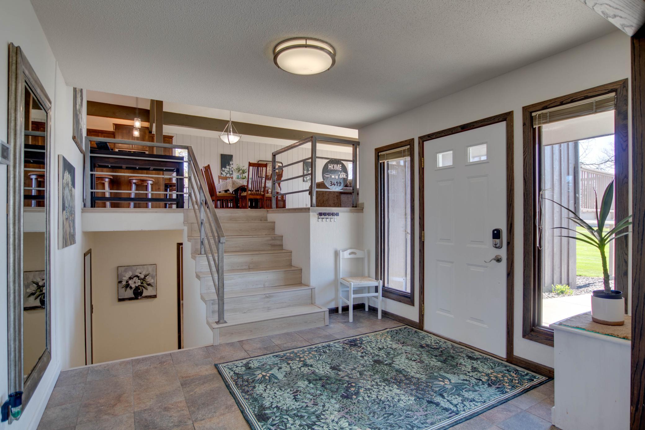1972 single family home for sale at 3419 Birchmont Drive NE in Bemidji, MN — 3 bed, 2 bath (photo 4 of 32)