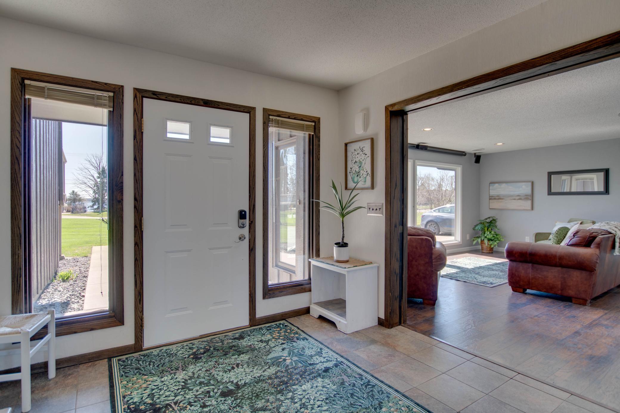 1972 single family home for sale at 3419 Birchmont Drive NE in Bemidji, MN — 3 bed, 2 bath (photo 5 of 32)