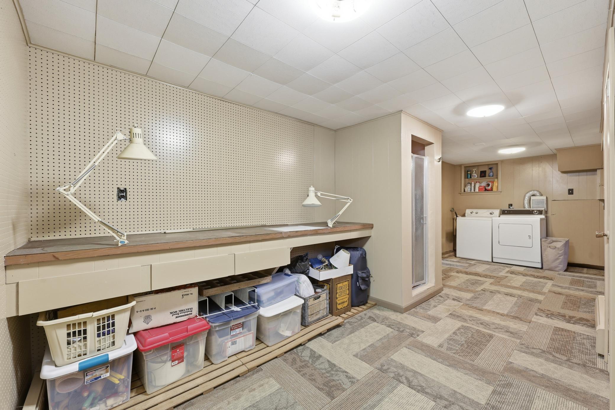 404 2nd Avenue NE, Hillsboro ND 58045 - Photo 26 of 51
