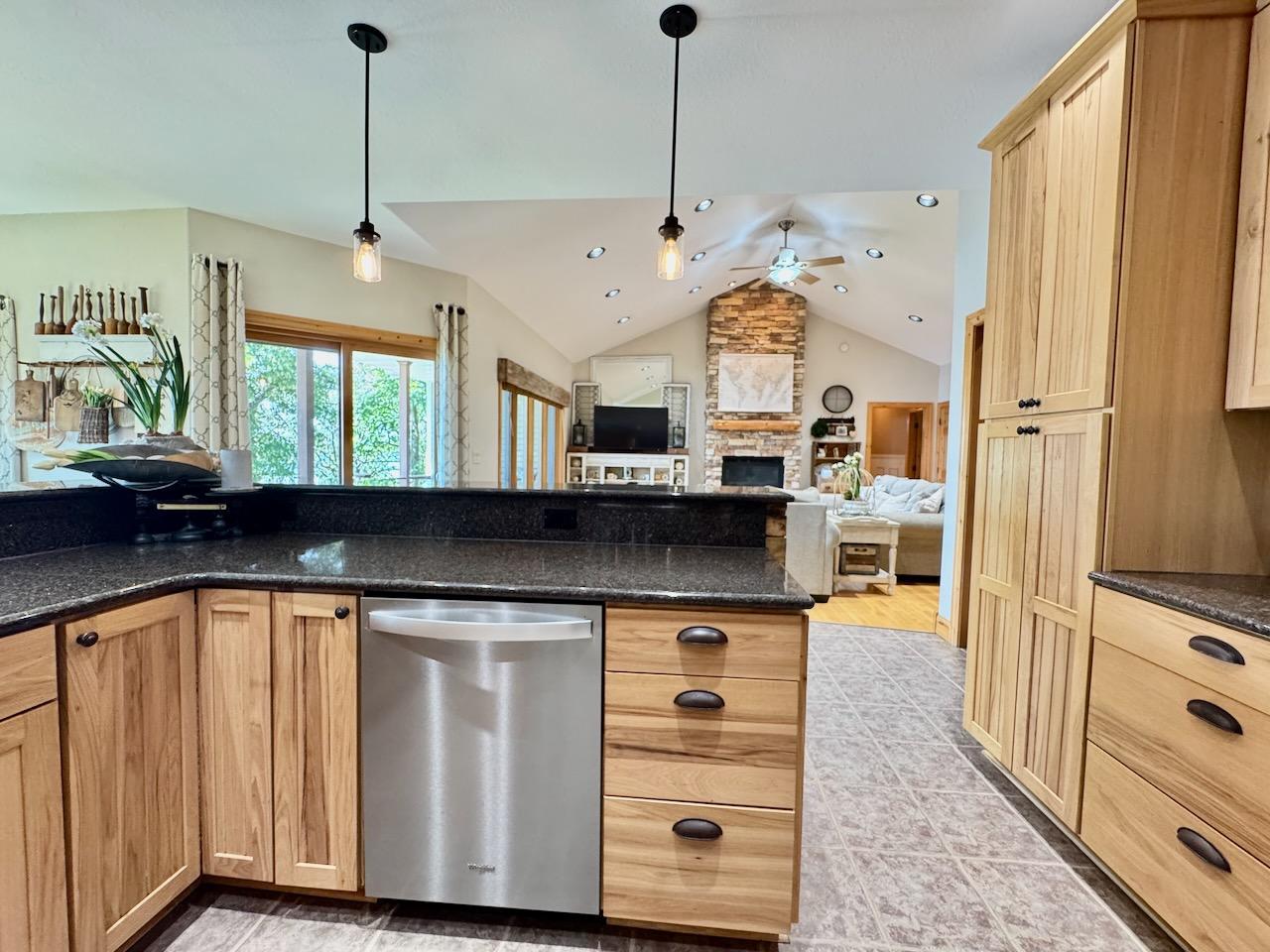 2006 single family home for sale at 23673 Clarissa Haven Drive in Henning, MN — 5 bed, 3 bath (photo 15 of 75)