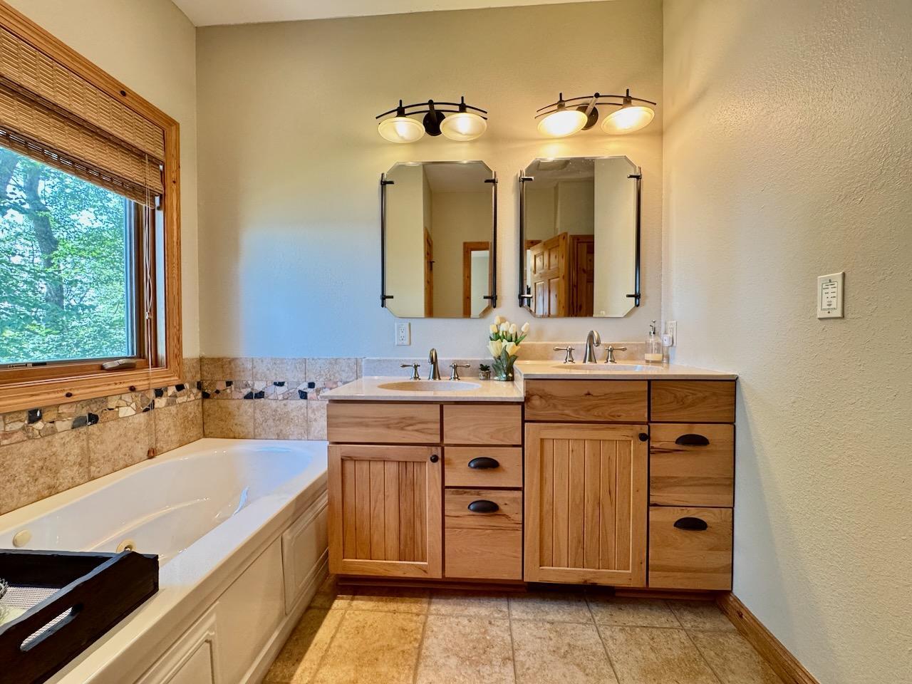2006 single family home for sale at 23673 Clarissa Haven Drive in Henning, MN — 5 bed, 3 bath (photo 23 of 75)