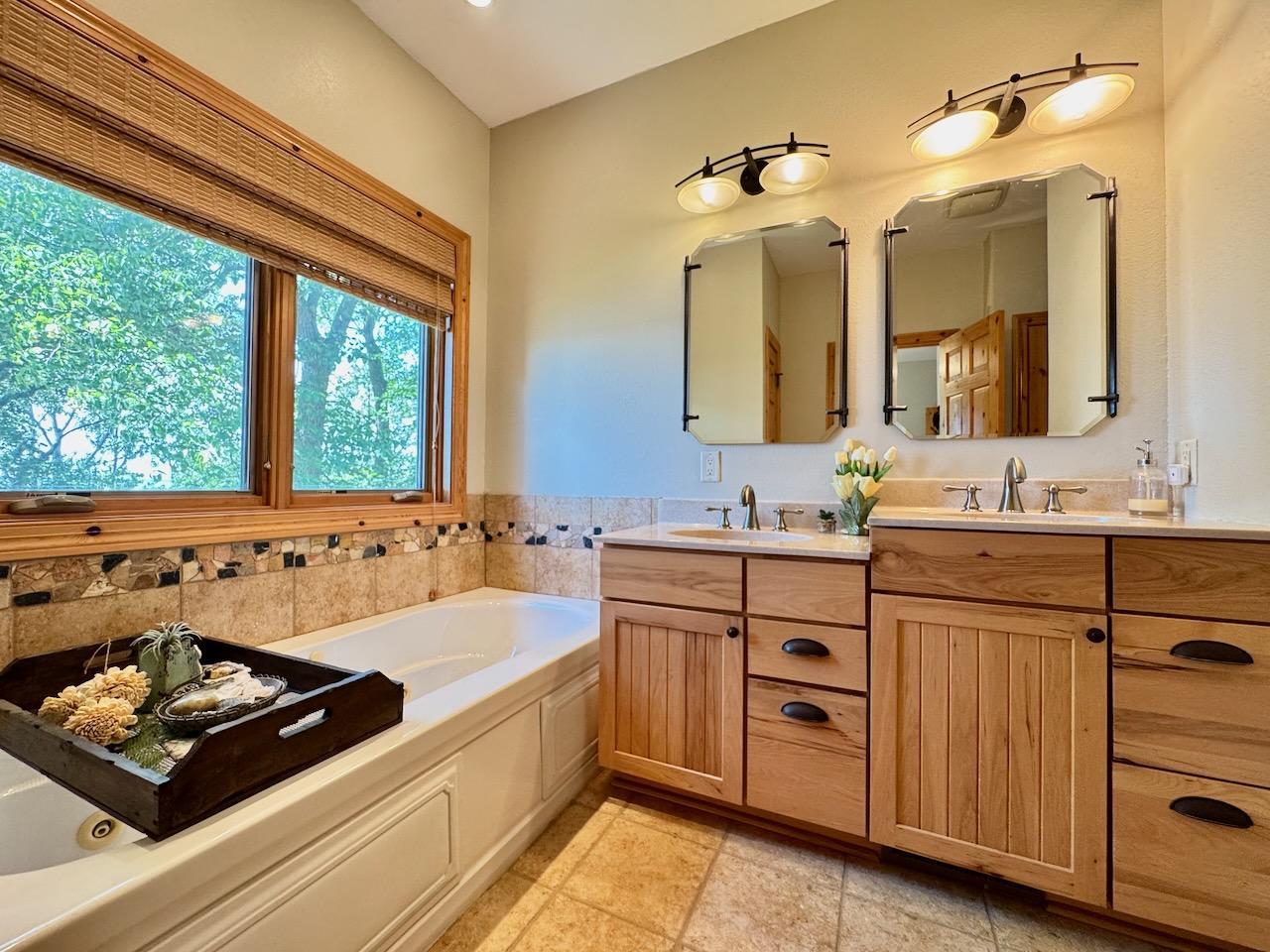 2006 single family home for sale at 23673 Clarissa Haven Drive in Henning, MN — 5 bed, 3 bath (photo 24 of 75)