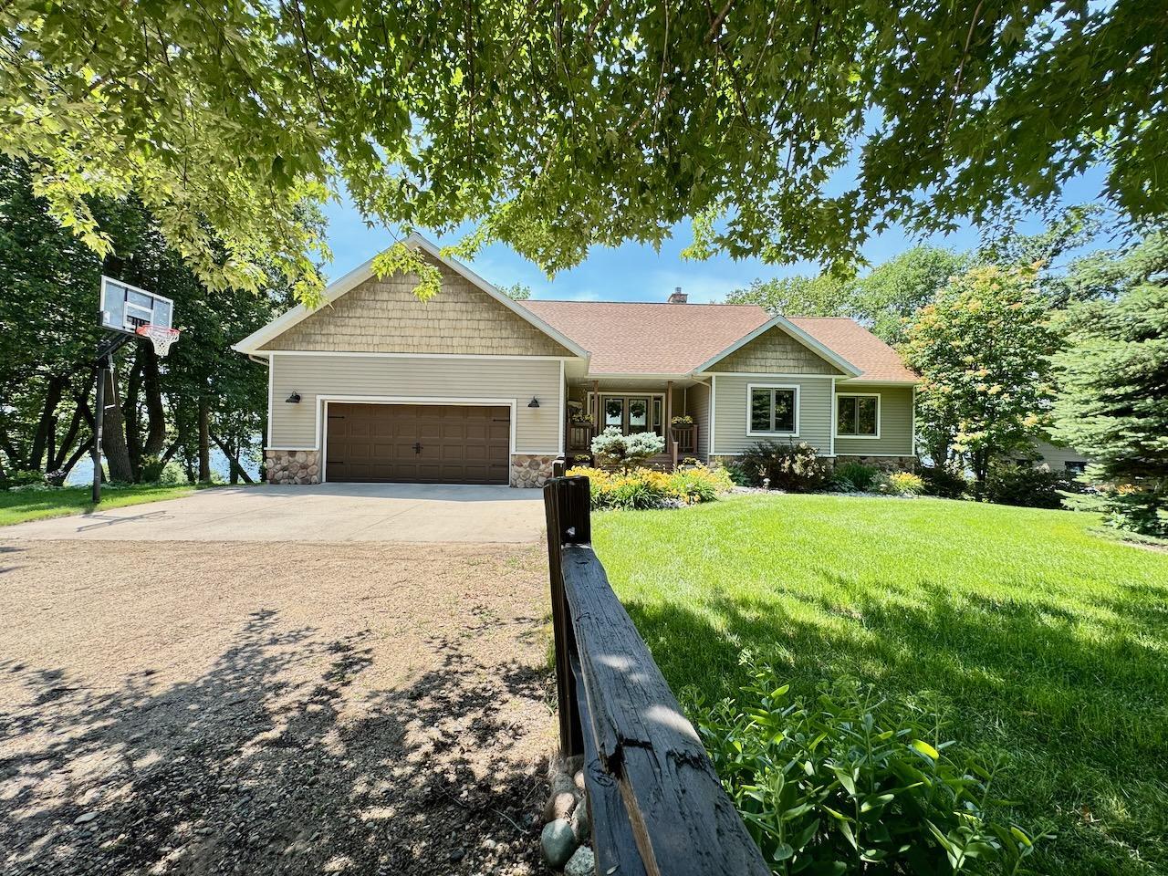 2006 single family home for sale at 23673 Clarissa Haven Drive in Henning, MN — 5 bed, 3 bath (photo 56 of 75)