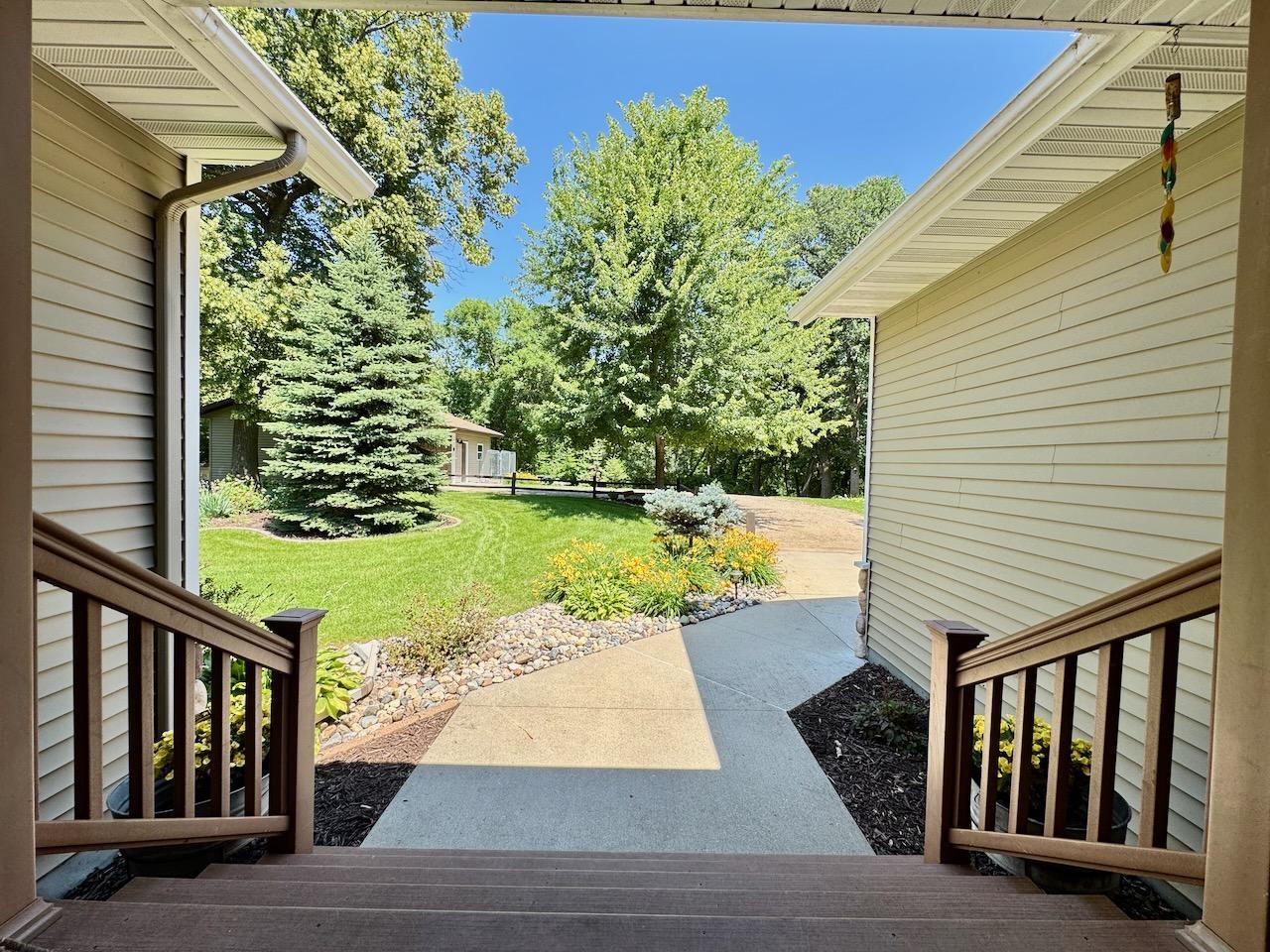 2006 single family home for sale at 23673 Clarissa Haven Drive in Henning, MN — 5 bed, 3 bath (photo 58 of 75)