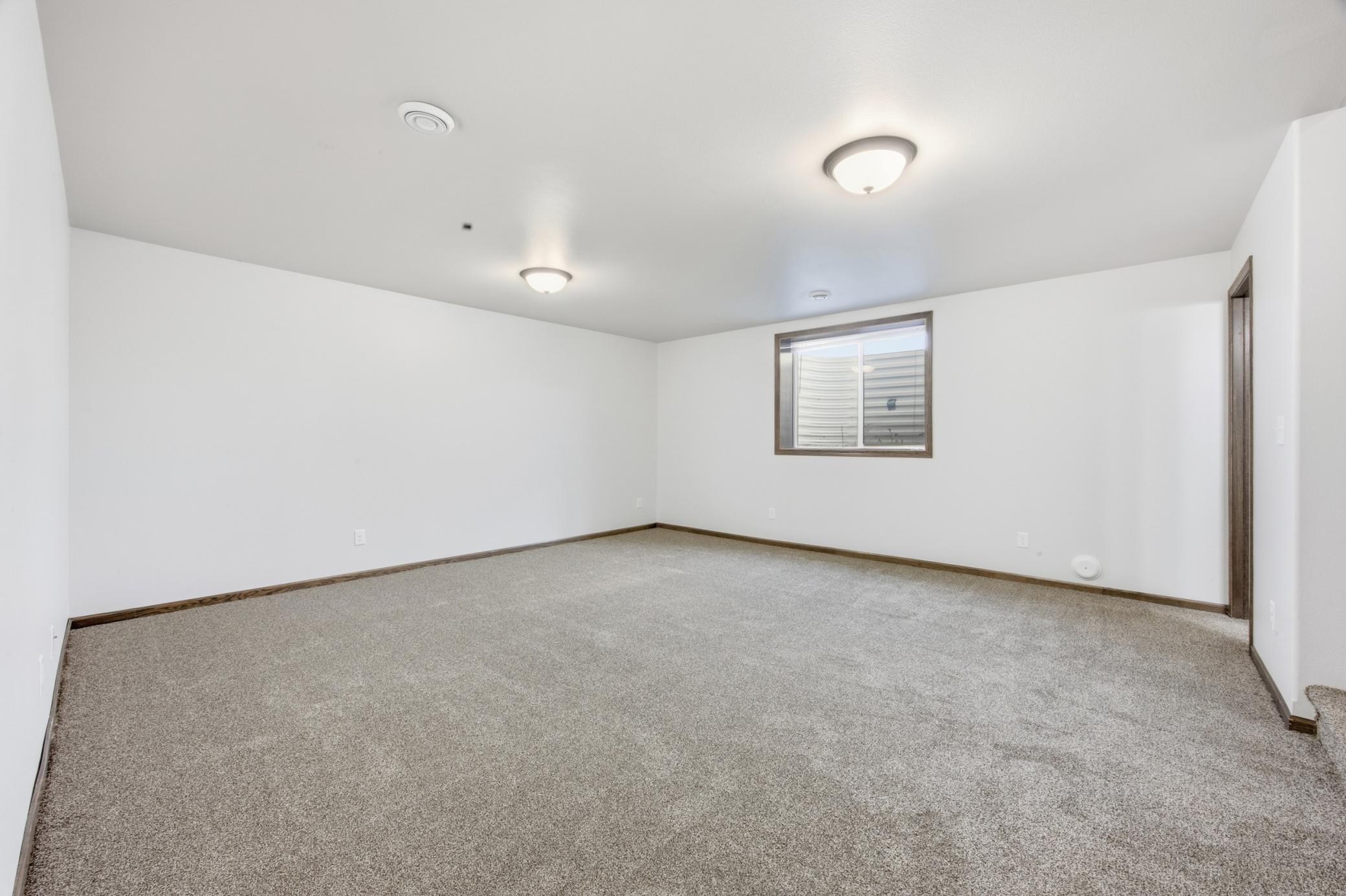 1206 Commander Drive W, West Fargo ND 58078 - Photo 23 of 32