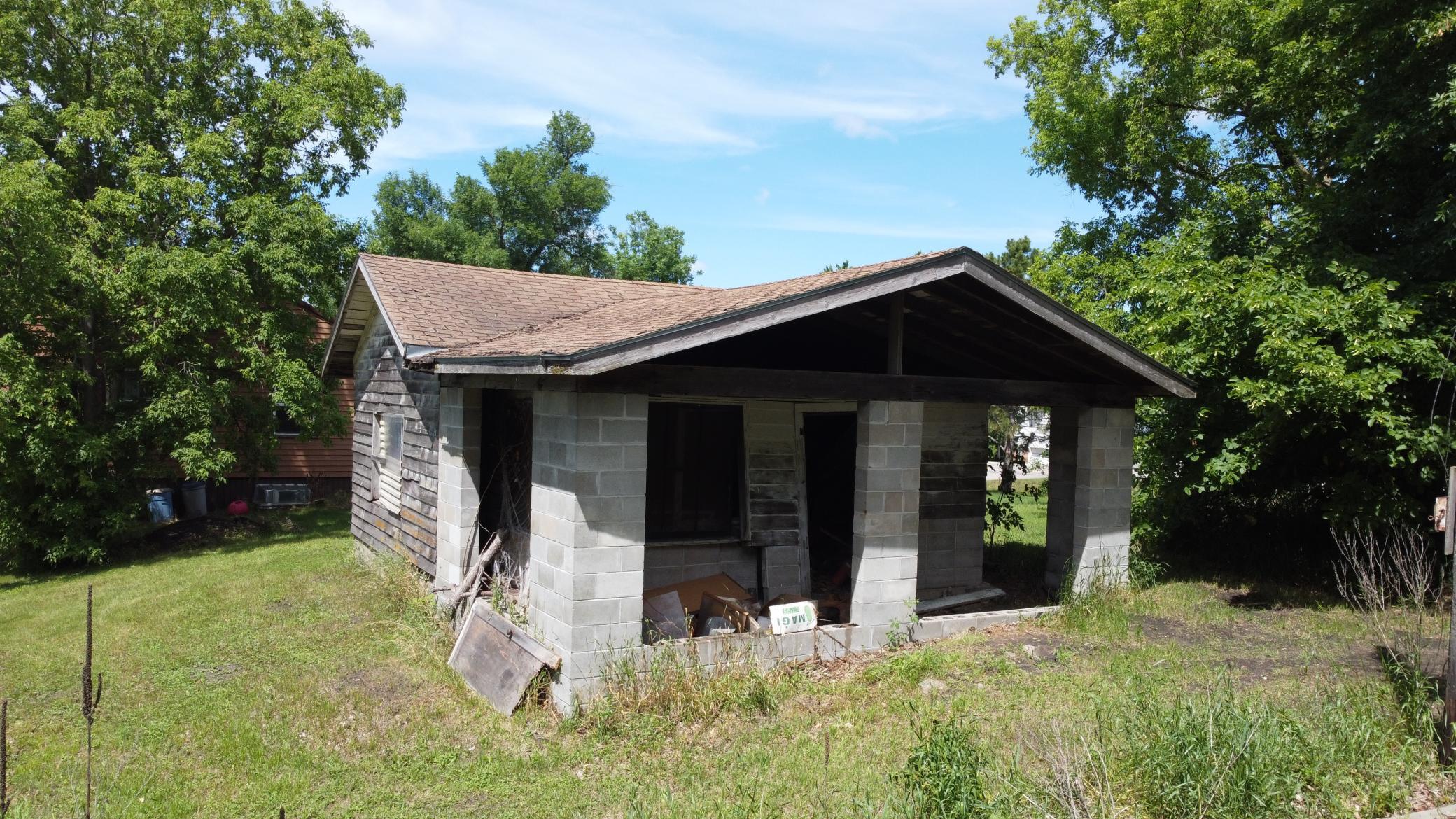 1931 single family home for sale at 38166 County Highway 35 in Dent, MN — 2 bed, 1 bath (photo 11 of 20)