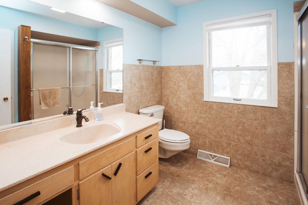 1963 single family home for sale at 1624 Graydon Avenue in Brainerd, MN — 4 bed, 5 bath (photo 18 of 56)